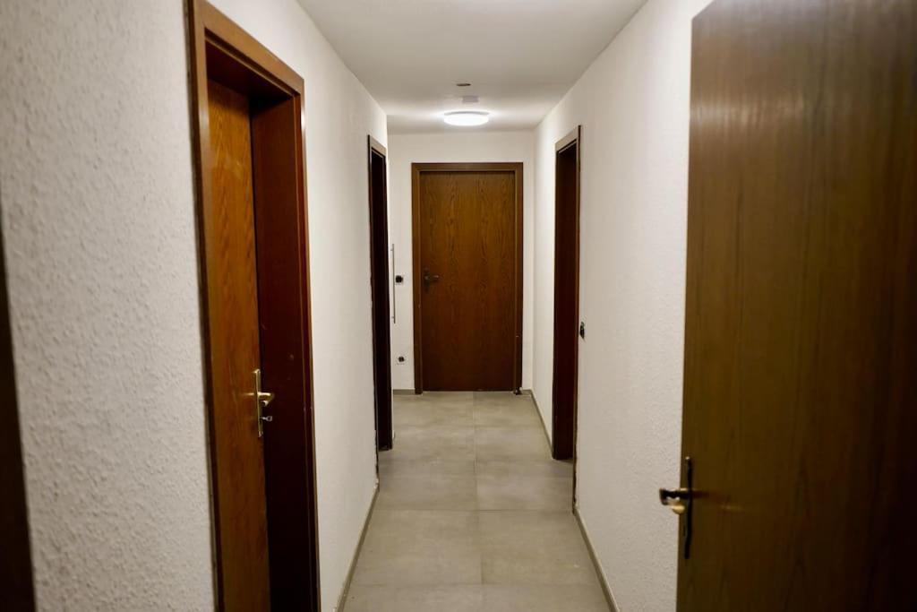 Helle Kellerwohnung Im Gruenen Mit Sauna Köln Eksteriør bilde